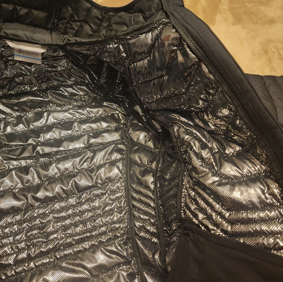 Columbia Brand OMNI HEAT Coat - Picture 4 of 7